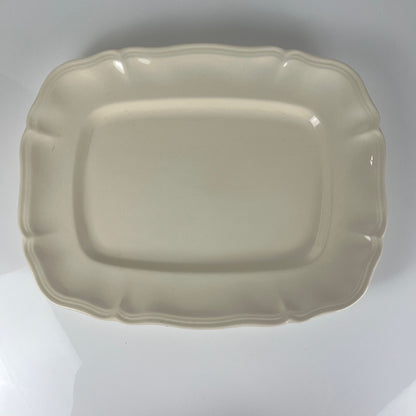 Large rectangular Sarreguemines cream dish, early 20th century
