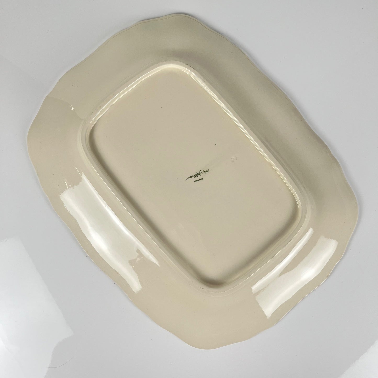 Large rectangular Sarreguemines cream dish, early 20th century
