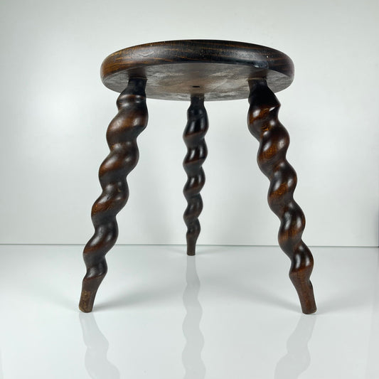 Tabouret ancien en bois massif à pieds torsadés, début XXe