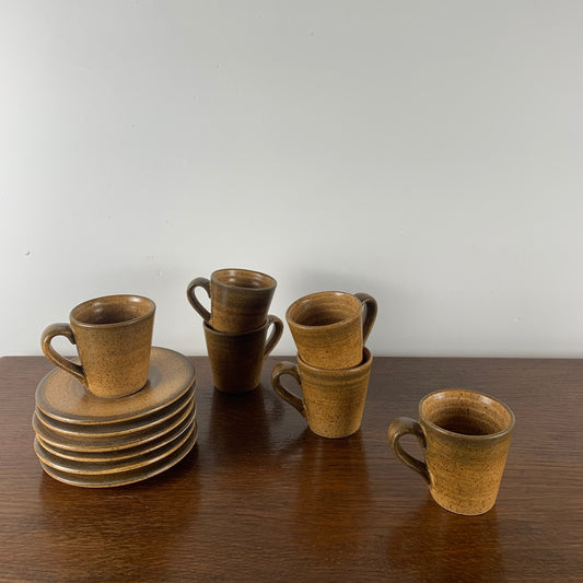 Set of 6 coffee cups + their saucers, Longchamp, 1970