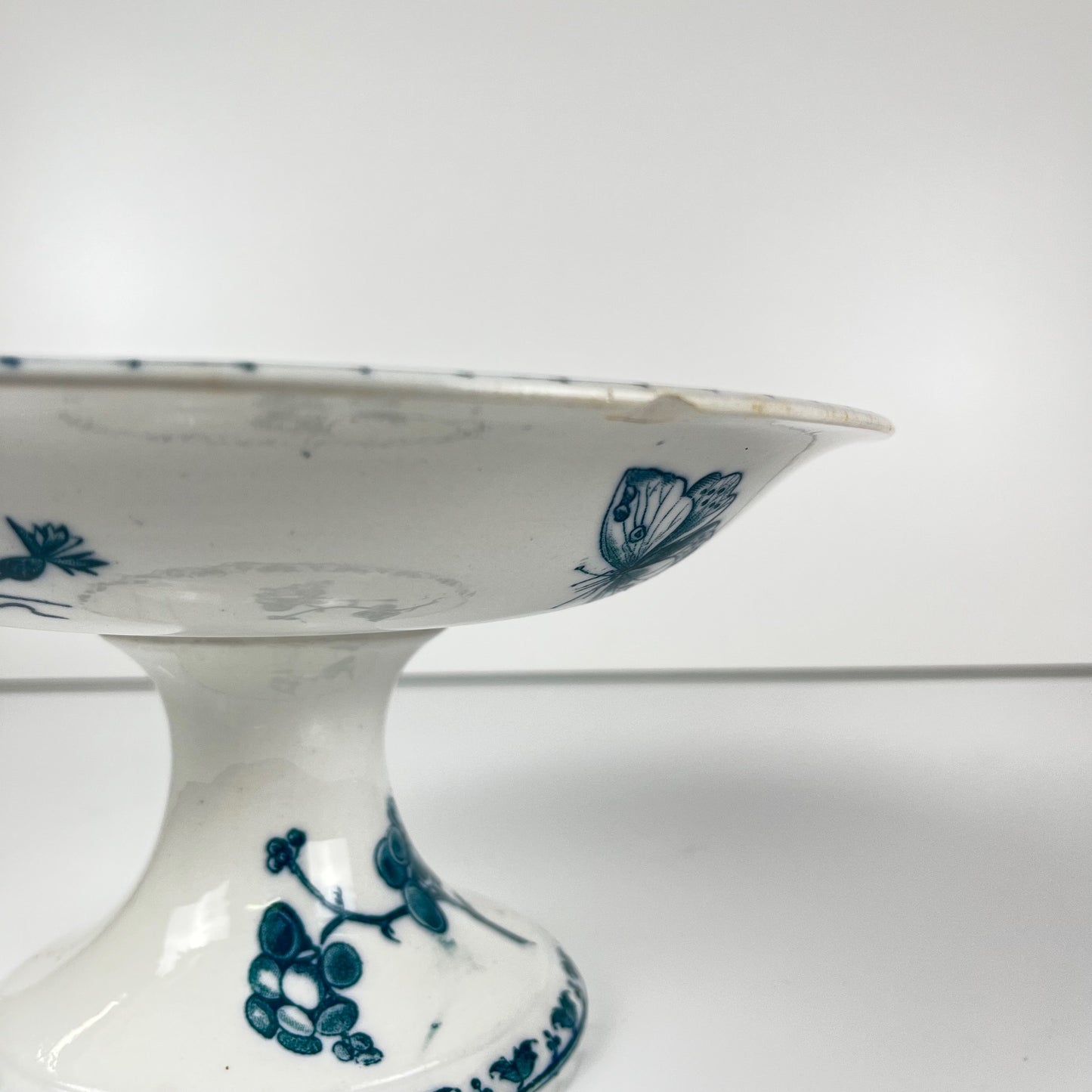 "Carmen" fruit bowl, Sarreguemines, circa 1879 to 1918