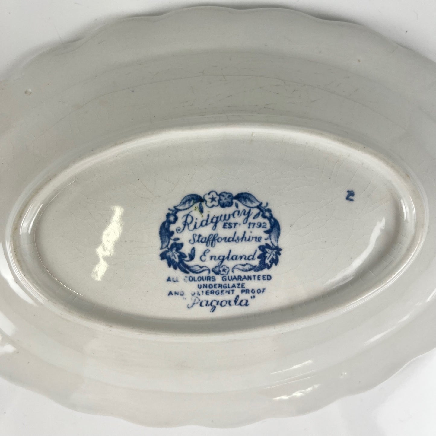 Petit plat ovale Ridgway modele "Pagoda", Staffordshire, Angleterre , 1980