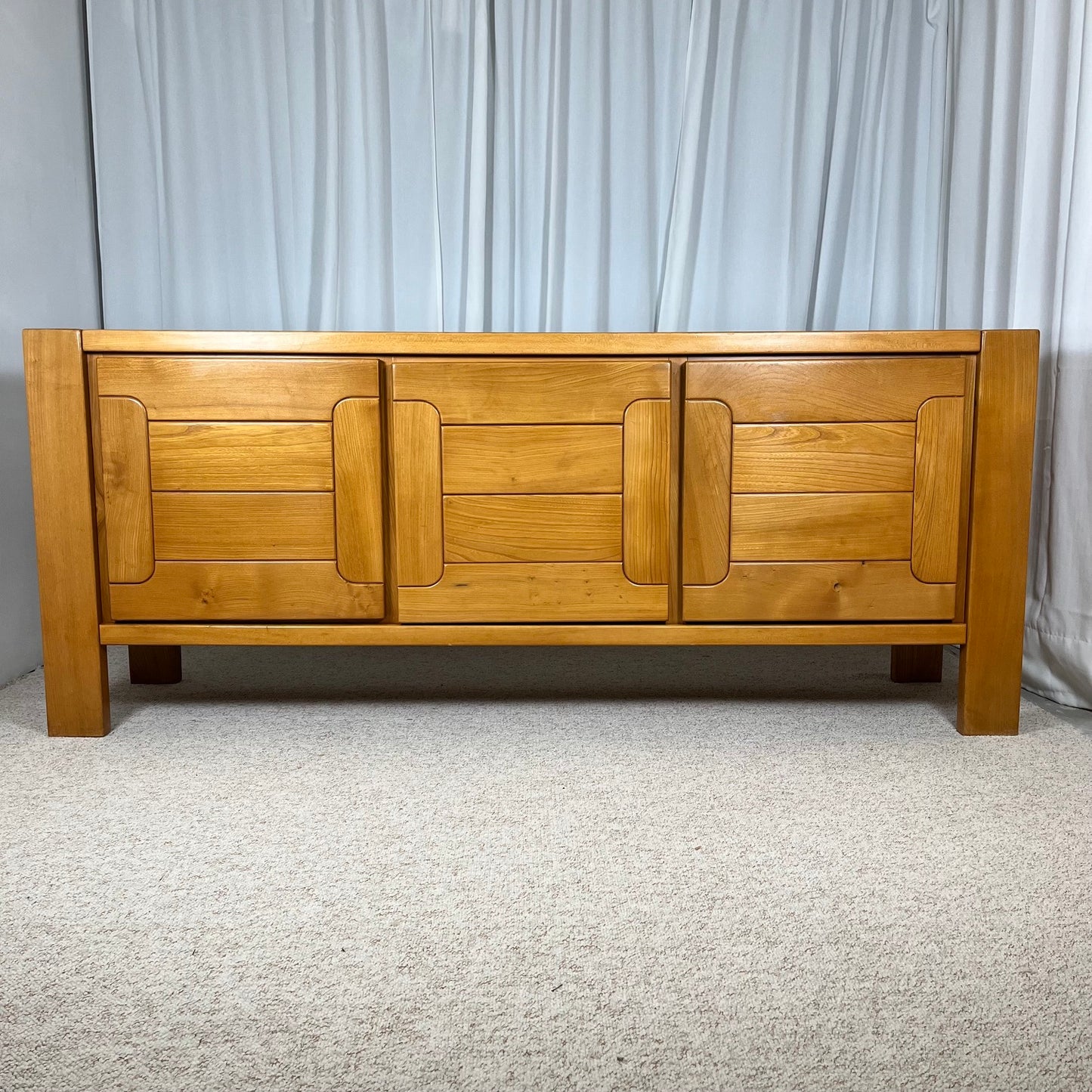 Large French solid elm enfilade, 1970, attributed to Atelier Chauvin