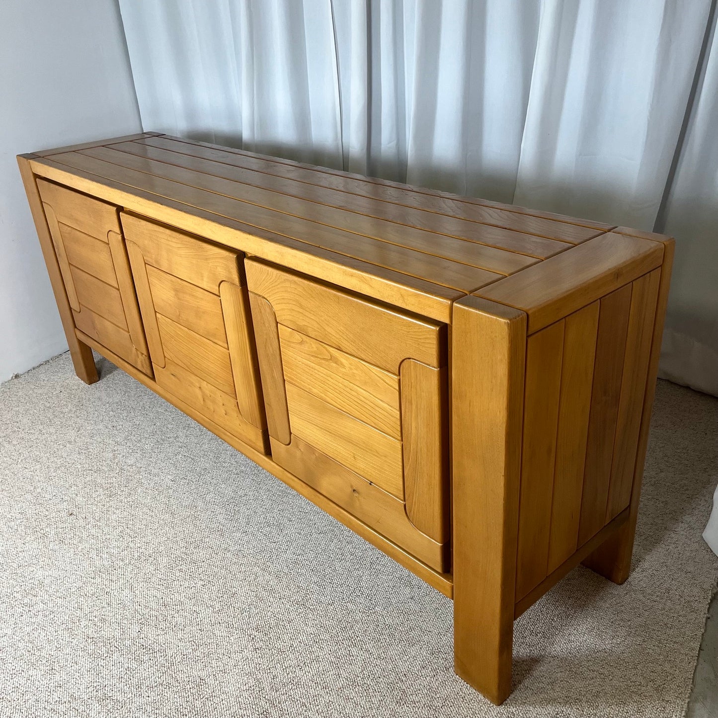 Large French solid elm enfilade, 1970, attributed to Atelier Chauvin