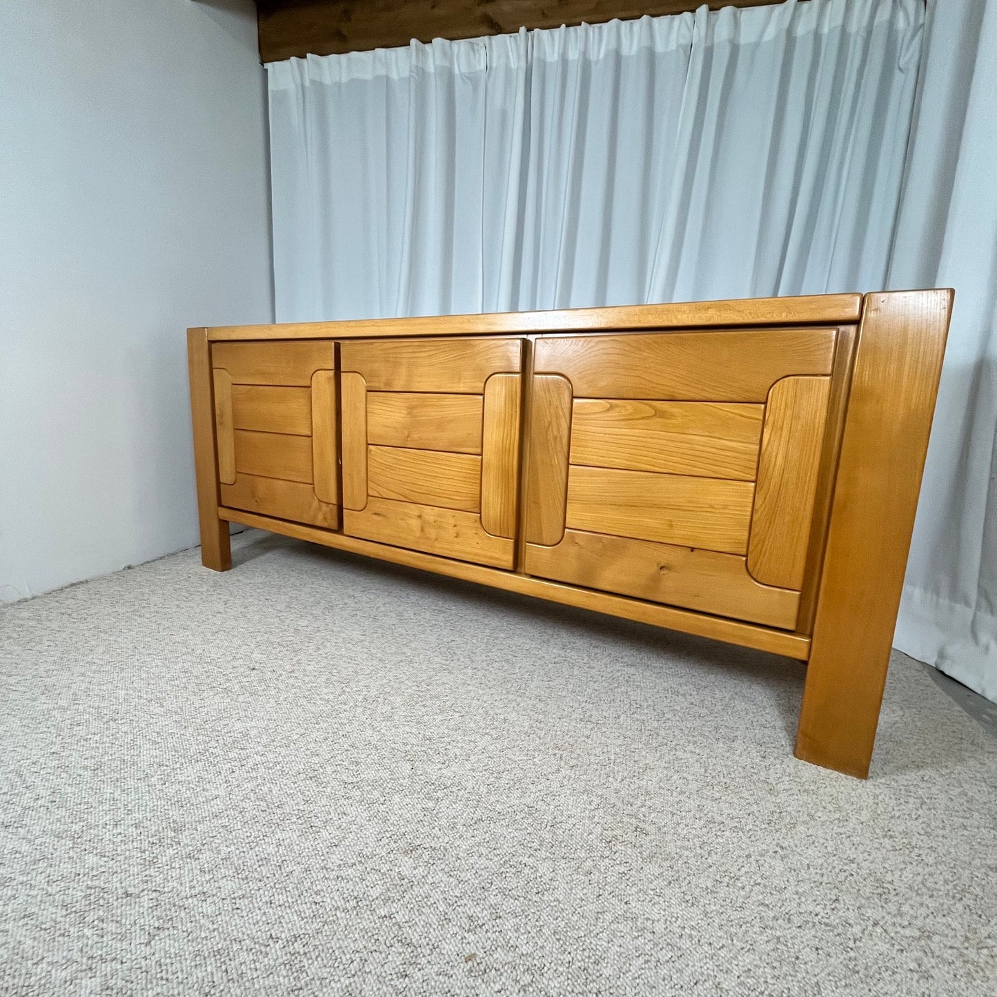 Large French solid elm enfilade, 1970, attributed to Atelier Chauvin