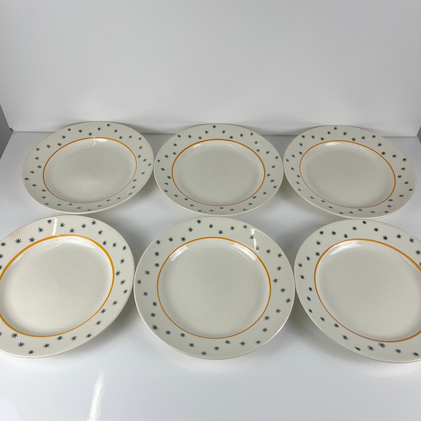 Set de 6 assiettes plates GIEN, Création Primefleur, modele "Constellation" , 1950