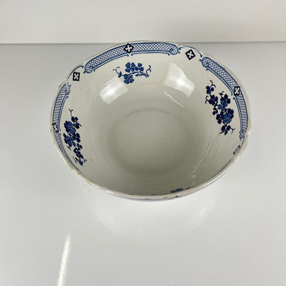Terre de Fer Salad Bowl KG Lunéville, "Jane" model, blue, 1890-1915