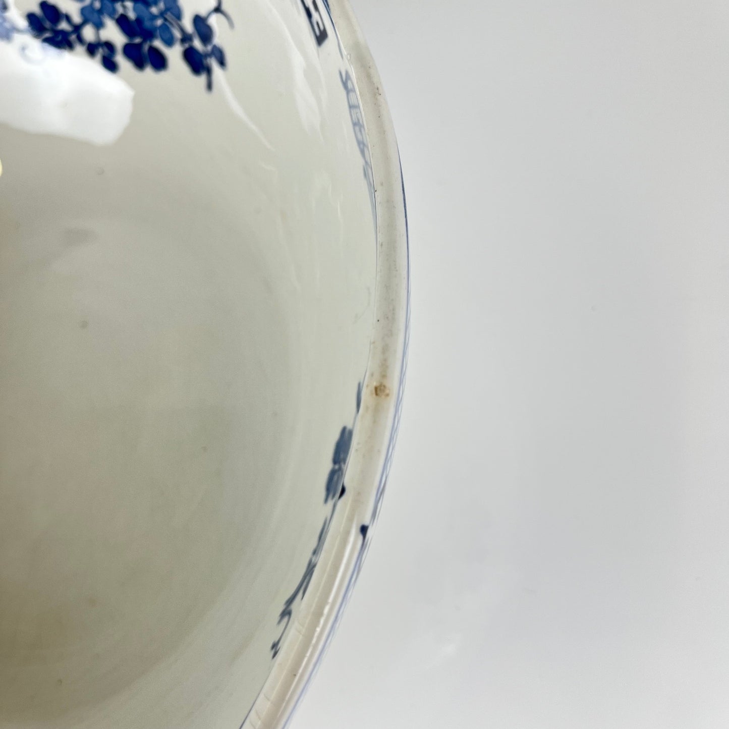 Terre de Fer Salad Bowl KG Lunéville, "Jane" model, blue, 1890-1915