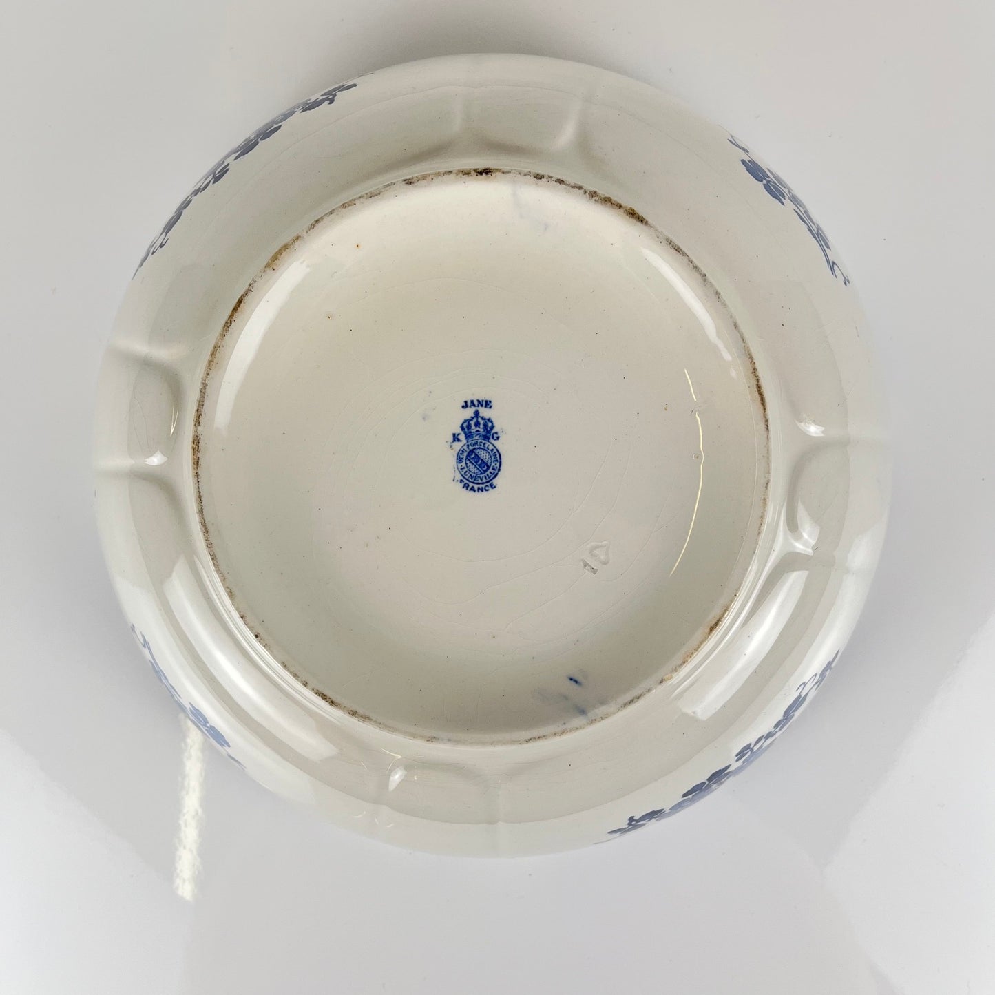 Terre de Fer Salad Bowl KG Lunéville, "Jane" model, blue, 1890-1915