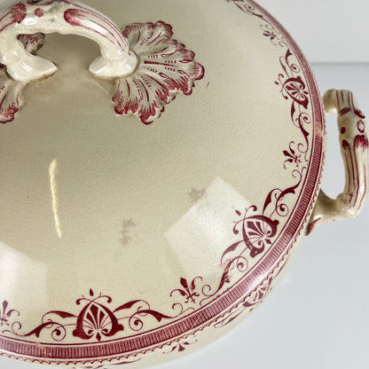 Soupière Terre de fer Creil & Montereau, modele "Amiral", rouge, XIXeme s.