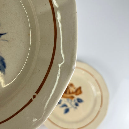 Set of 4 Sarreguemines dessert plates with floral motif, first half of the 20th century
