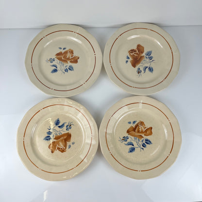 Set of 4 Sarreguemines dessert plates with floral motif, first half of the 20th century