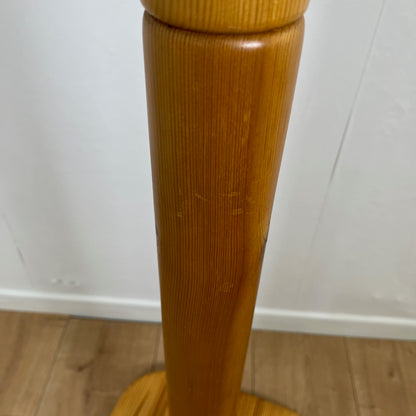 Rare Porte manteau sur pied en pin avec bras articulé , 1970/80 MCM