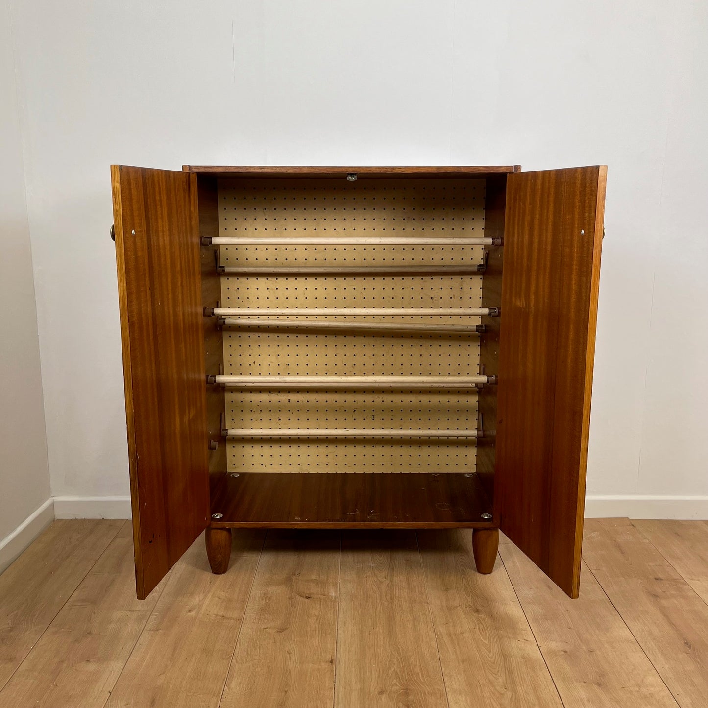 Meuble à chaussure vintage en bois