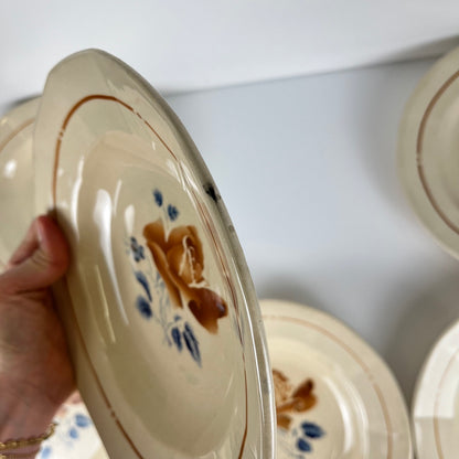 Set de 6 Assiettes creuses Sarreguemines motif fleur , première moitié du XXe siècle