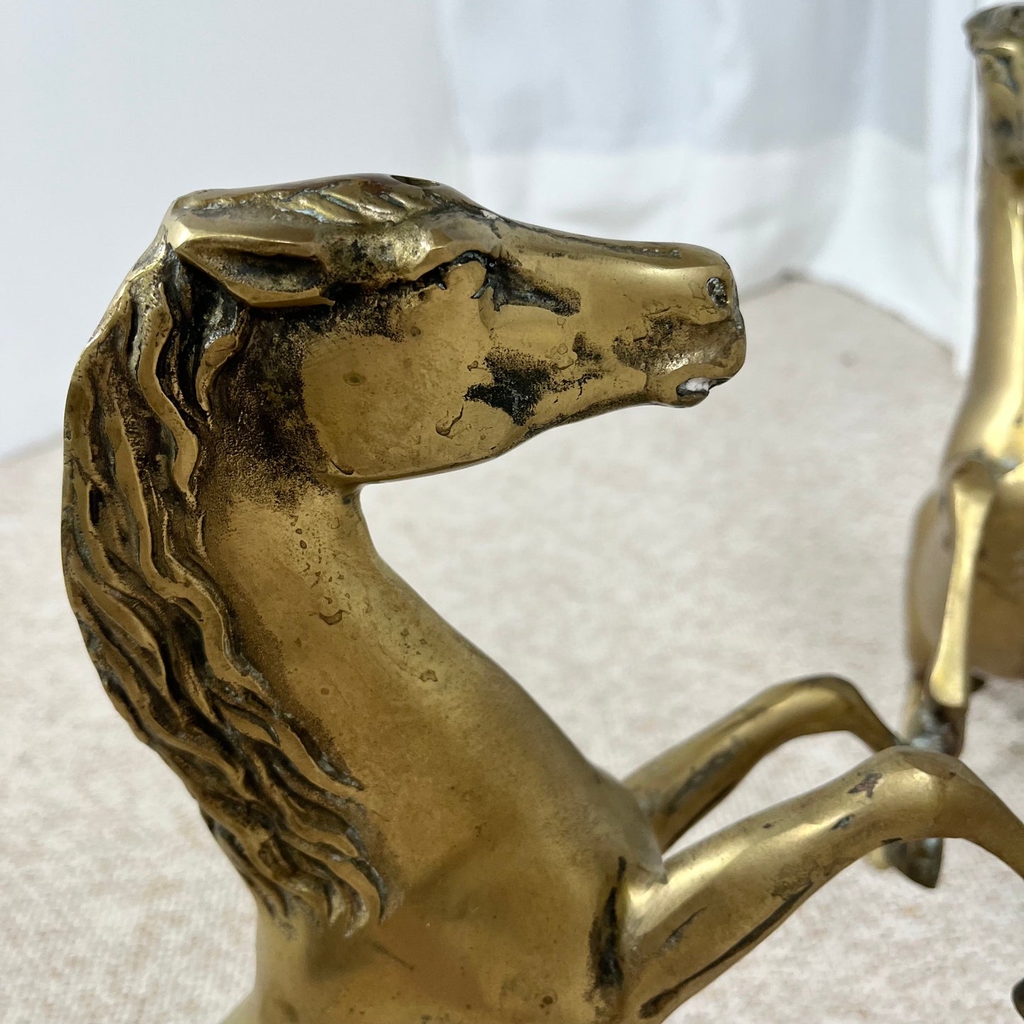 Hollywood Regency style coffee table, 6 patinated brass horses & glass top, 1970