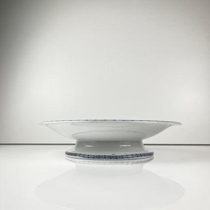 Compotier bas sur piédouche "Butterfly" bleu par Minton & co, Angleterre, XIXe