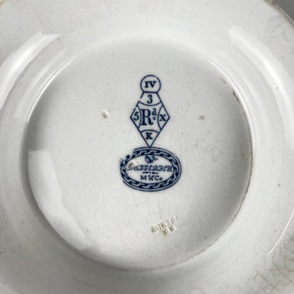 Compotier bas sur piédouche "Butterfly" bleu par Minton & co, Angleterre, XIXe