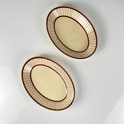 Duo de ravier Longchamp modele "Colmar", motif géométrique 1930