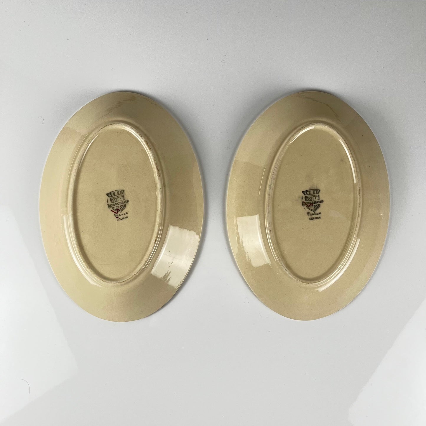 Duo de ravier Longchamp modele "Colmar", motif géométrique 1930