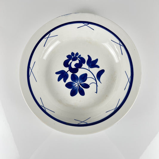 Saladier en porcelaine "Fontainebleau" de Gien, début XXe