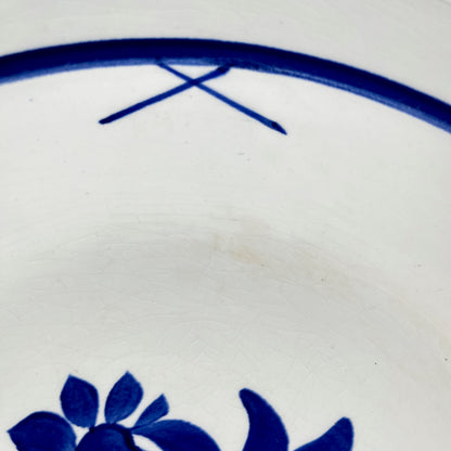 Saladier en porcelaine "Fontainebleau" de Gien, début XXe