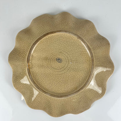 Crackleware plate with an exotic motif of monkeys and palm trees, First half of the 20th century.