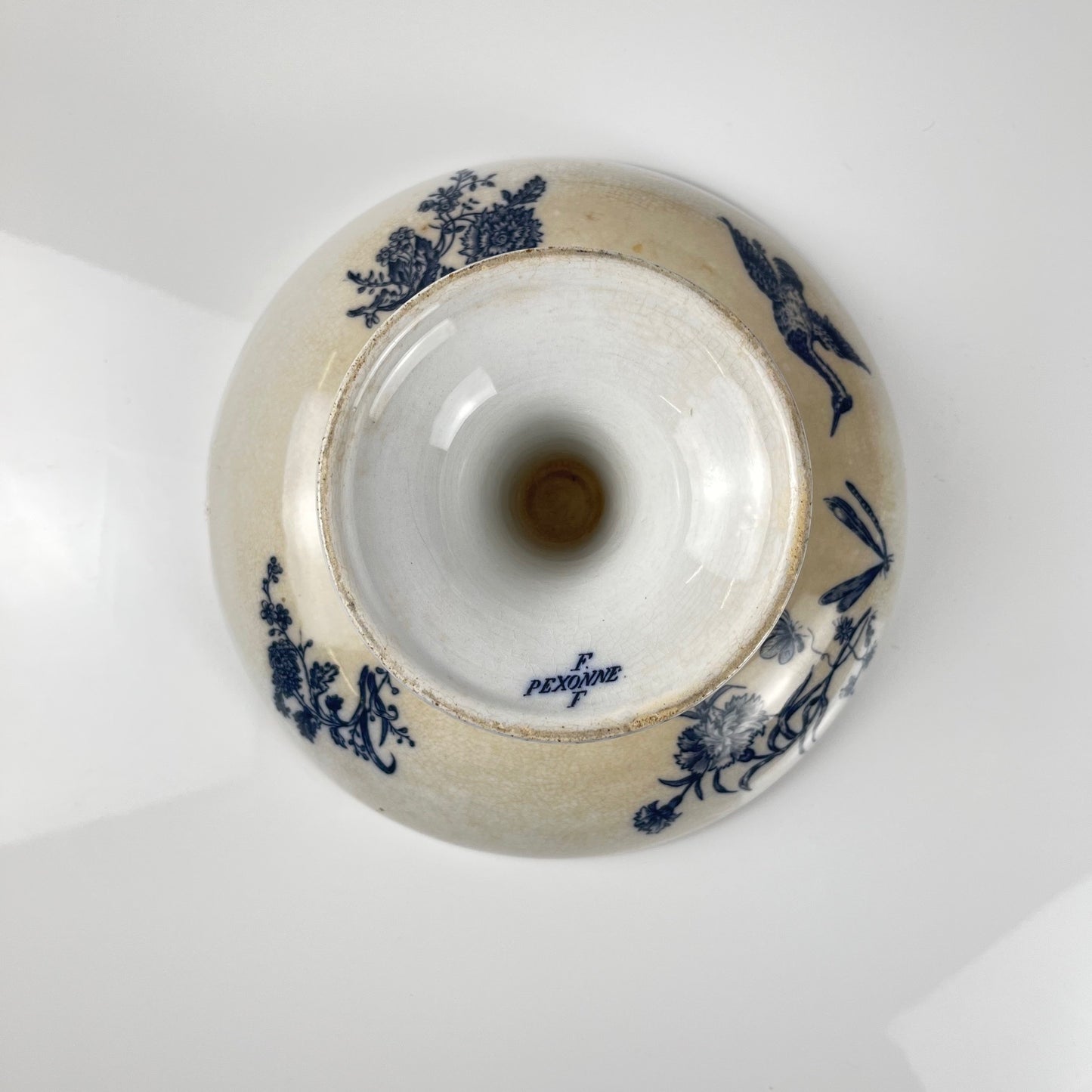 Compotier terre de Fer Pexonne, motif oiseau bleu fin XIXe