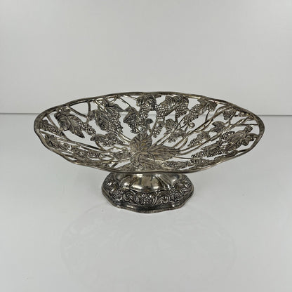 Coupe en métal ajouré motif feuille de vigne et raisin, XX eme s.