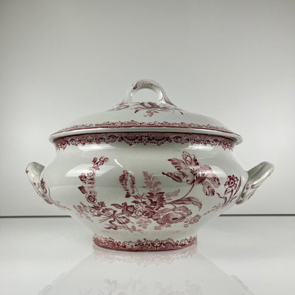 Sarreguemines tureen, "Fontange" model, red, 1918-1950