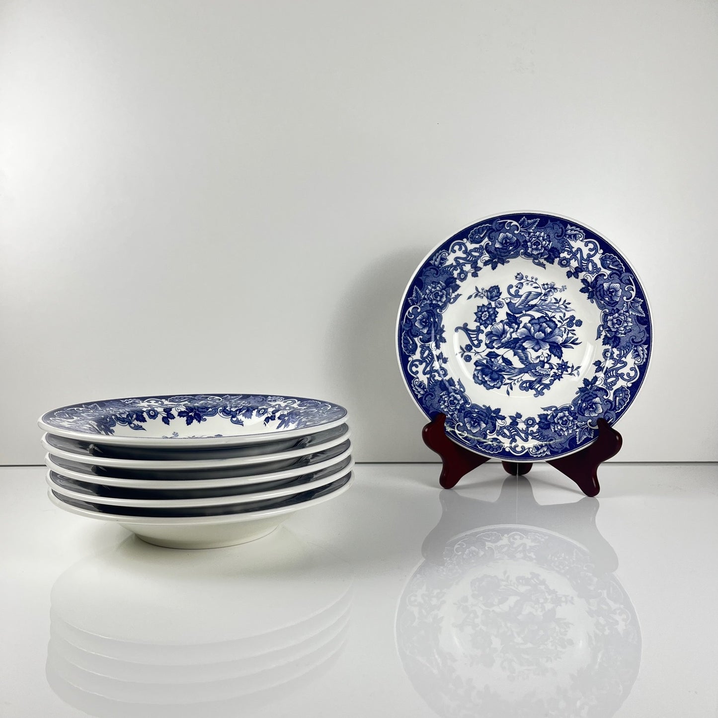 Set of 6 blue earthenware soup plates, floral and bird decoration, early 20th century