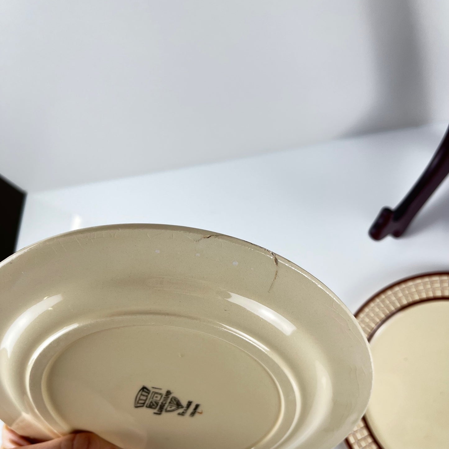 Longchamp "Colmar" model dessert plate set