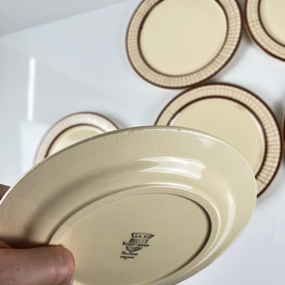 Longchamp "Colmar" model dessert plate set