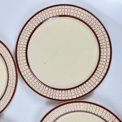 Longchamp "Colmar" model dessert plate set