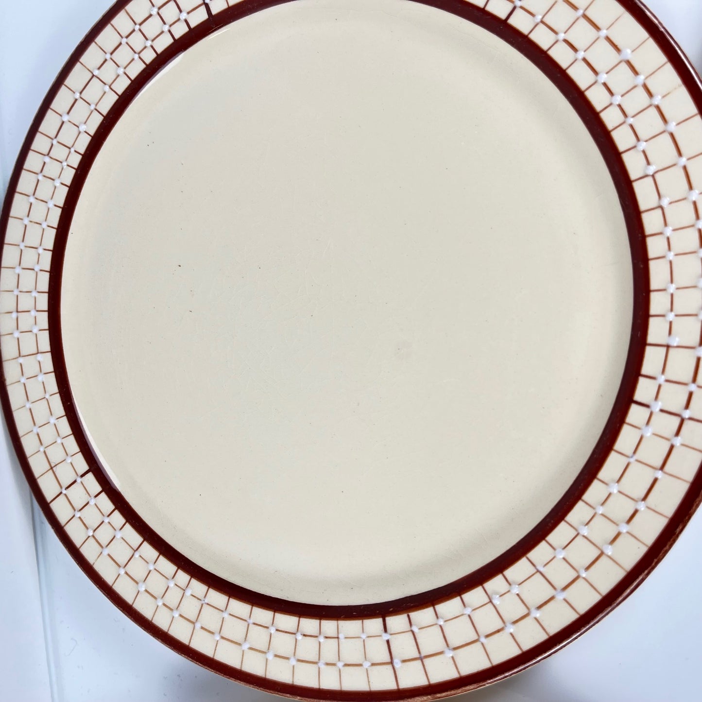 Longchamp "Colmar" model dessert plate set