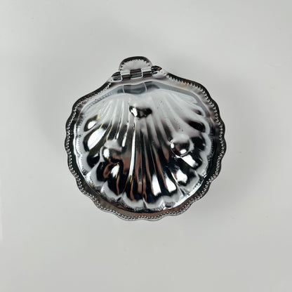 Boîte coquillage en métal argenté 1970