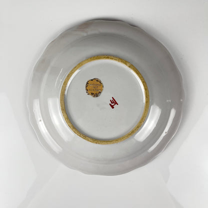 Set of 2 hand-painted ceramic dishes with flower pattern