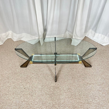 Table basse vintage italienne en verre, Métal couleur chrome & laiton , style Hollywood regency, Années 70