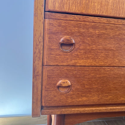 Buffet haut style scandinave en Teck, 1960