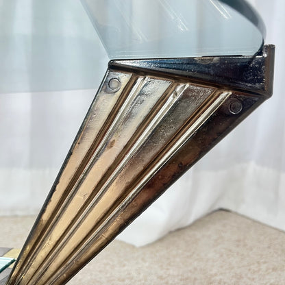 Table basse vintage italienne en verre, Métal couleur chrome & laiton , style Hollywood regency, Années 70