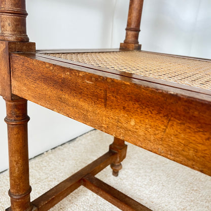 Banquette ancienne de style Louis XIII bois tourné cannage fin XIXe-début XXe