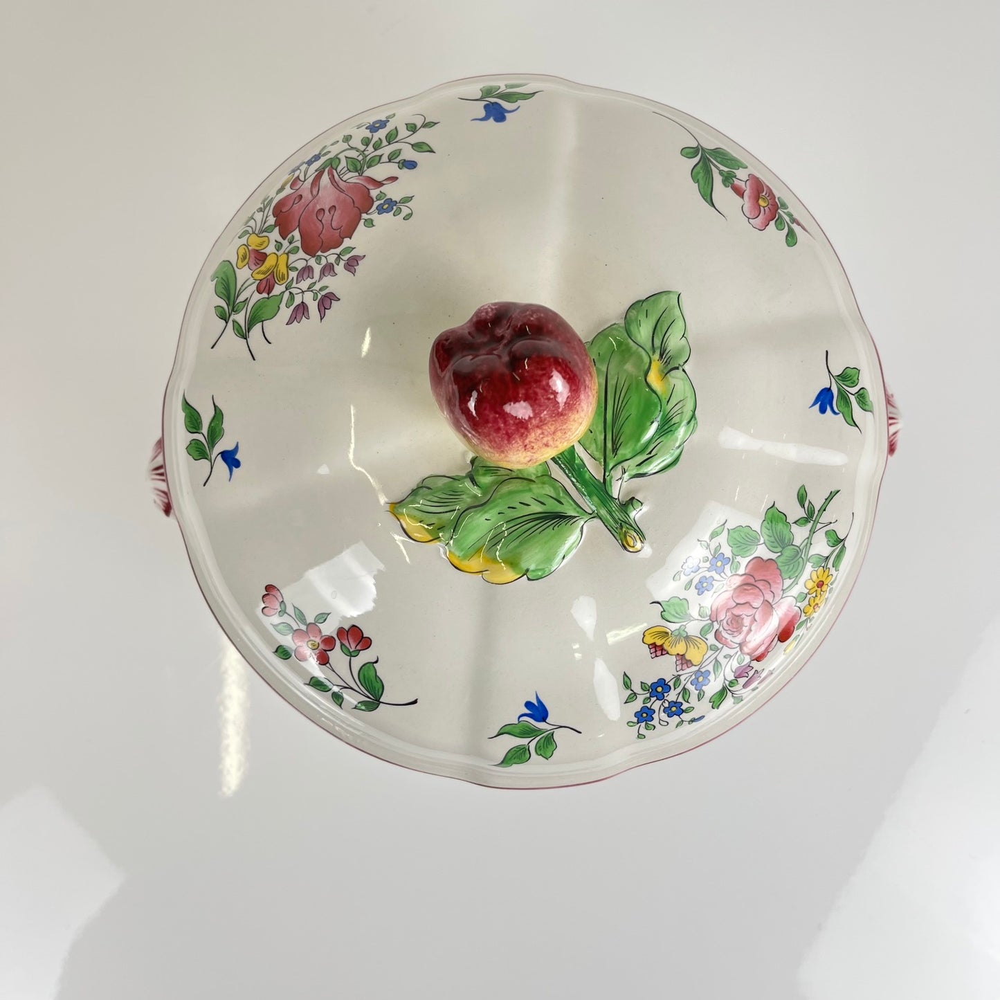 Petite Soupière KG Lunéville, modele "Réverbère" , motif rose