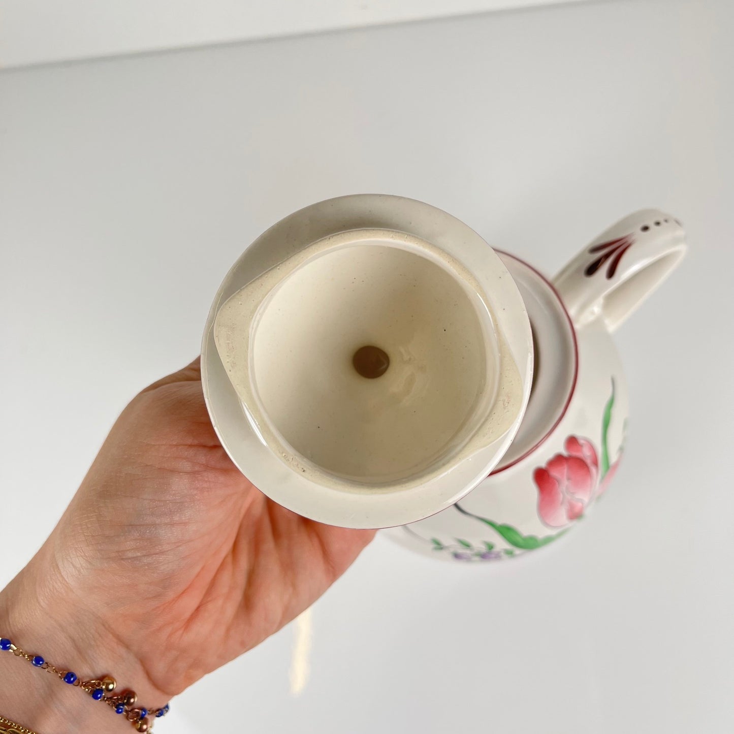 Petite théière KG Lunéville, modele "Réverbère" , motif tulipe