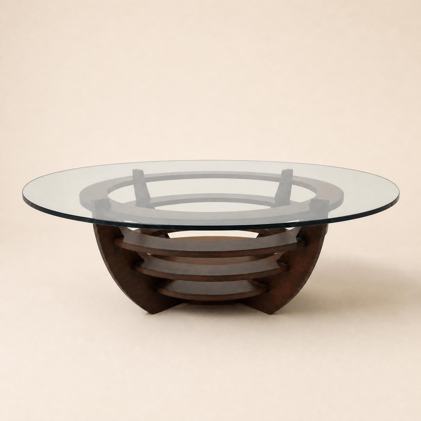 Table basse sculpturale à anneaux concentriques, verre et bois, circa 1985